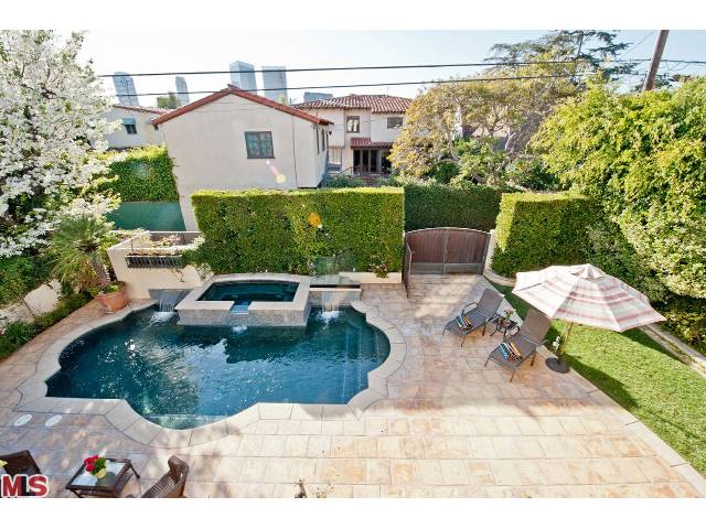 321 S Rodeo Dr, Beverly Hills, CA 90212, MLS# 23-285657